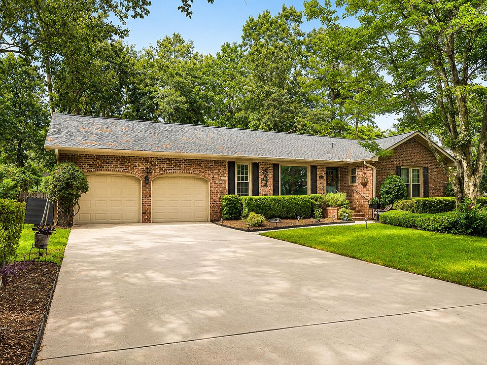 1st image of 216 Chessington Cir