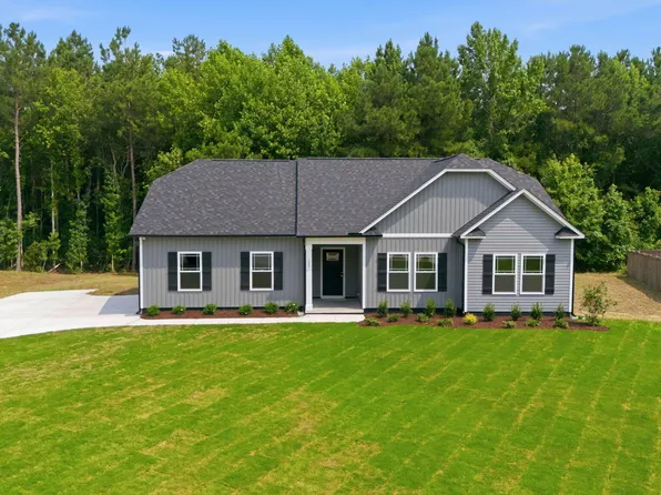 123 Trellis Lane, Vanceboro, NC 28586