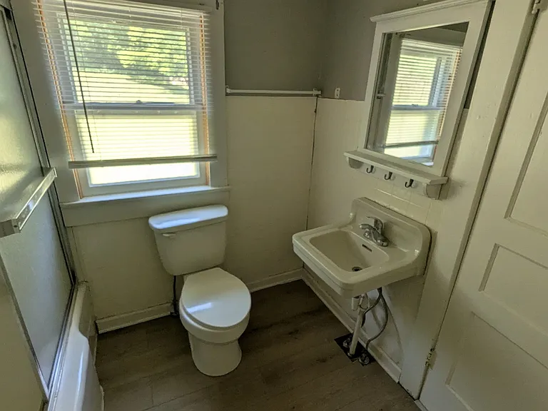 Chinquapin Grove Rd — Photo 6