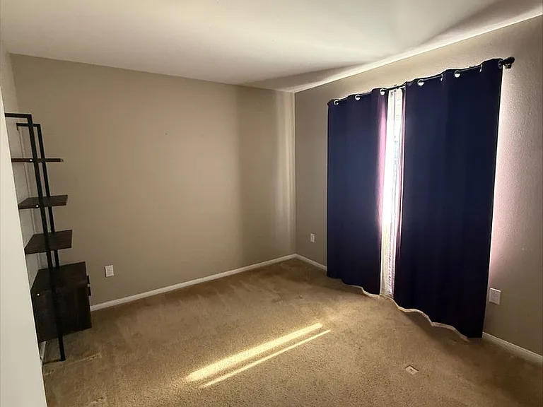 2212 Falcon Dr — Photo 30