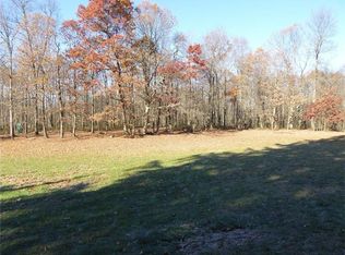 241 Nelson Rd, Ohiopyle, PA 15470