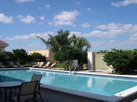 2nd image of 405 S Sapodilla Ave #755