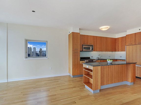 4th image of 11 E 29th St APT 44A