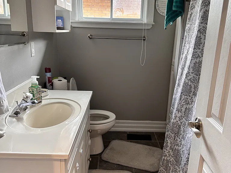 40 Waterfield Dr #MAIN — Photo 11