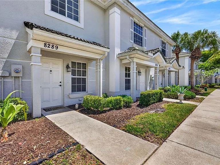 8289 Pacific Beach Dr — Photo 1