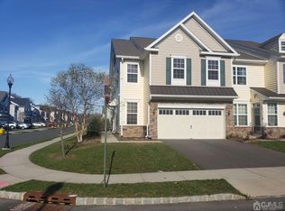 20 McLean Ter, Cranbury, NJ 08512