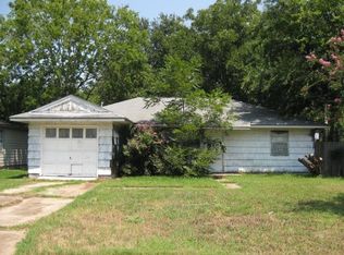 5202 Heatherbloom Dr, Houston, TX 77045
