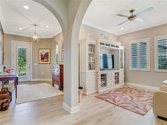 2nd image of 11529 Onyx Cir