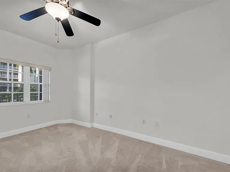 7069 Key Haven Rd #302 — Photo 32