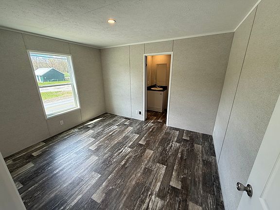 4th image of 56 S Court St #1