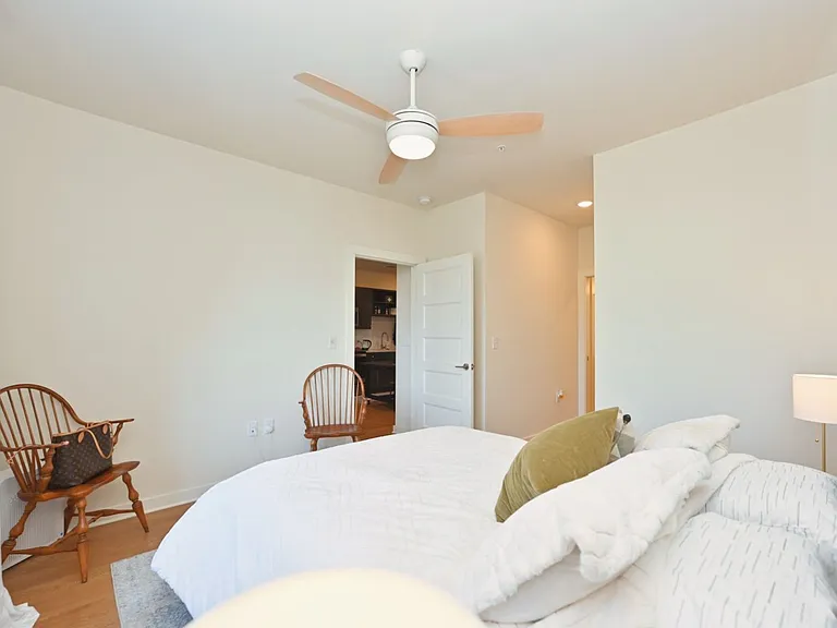 2900 Edwin Way #202 — Photo 31