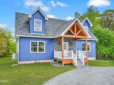 5 Lakeville Ct, Lakeville, PA, 18438