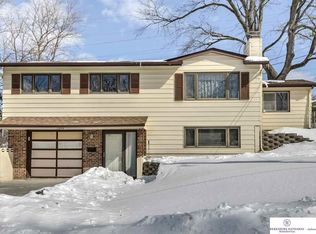 1306 Potter Rd, Bellevue, NE 68005