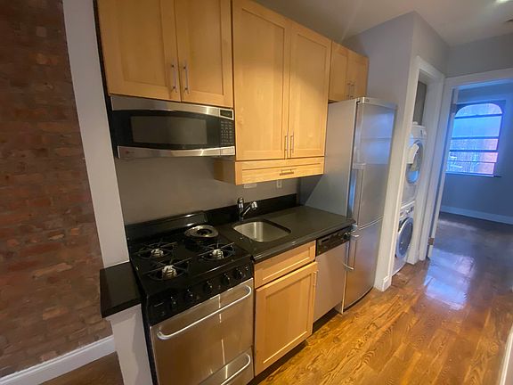 5th image of 147 Avenue A APT 3F