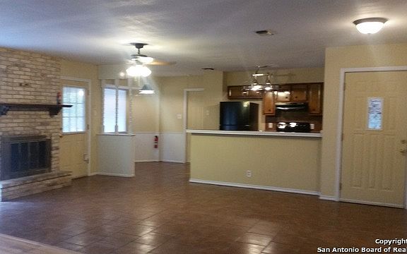 2nd image of 5002 La Barranca St