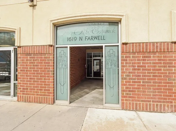 1619 North Farwell AVENUE #203, Milwaukee, WI 53202