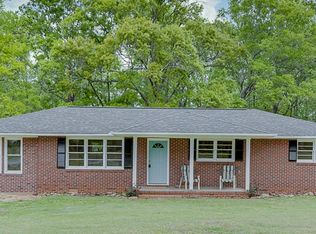 100 Mary St, Iva, SC 29655