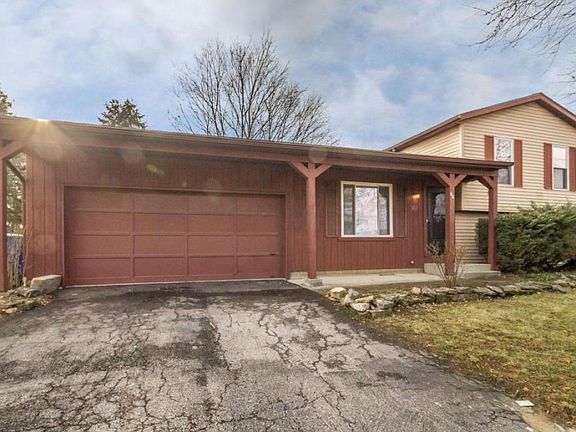 2nd image of 60 Rock Creek Dr