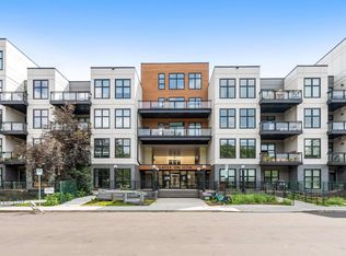 Gates On 117th, Edmonton, AB T5H 0A8