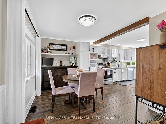 5th image of 2132 Concorde Ave