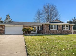 1535 Meadow Ln, Warsaw, IN