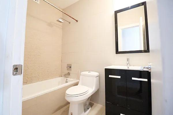 Rented by Lofts and Flats LLC | media 7
