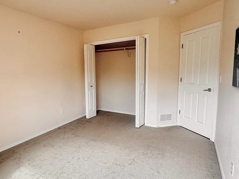 3037 Seclusion Cove Dr — Photo 23