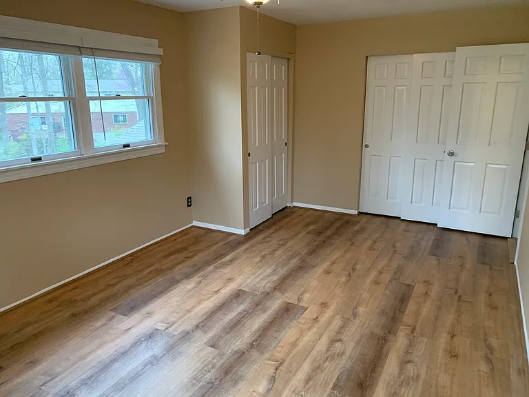 6476 Wardwood Ct — Photo 43