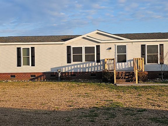 3rd image of 114 Pittman Rd