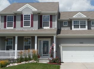 1120 Summit Ridge Dr, Papillion, NE 68046