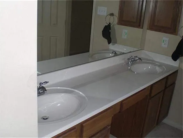 3230 Raintree Village Dr — Photo 5