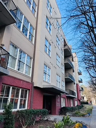 384 Ralph McGill Blvd NE Photo 1