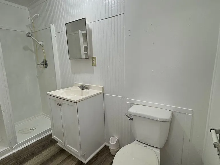 212 Scott Dr SW — Photo 6