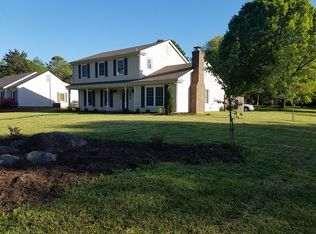 1800 Lawton Bluff Rd, Charlotte, NC 28226