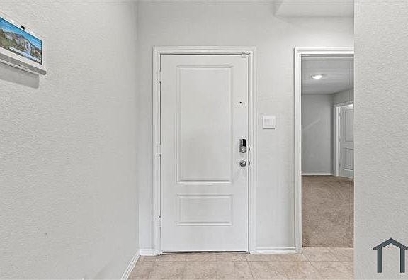 4th image of 3041 Manu St