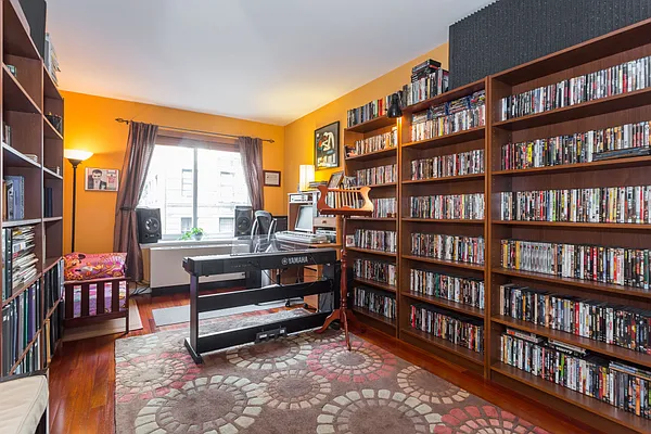 Sold by Compass | media 5