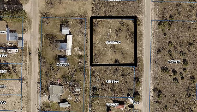 1st image of 11671 Midland St #1-2-3