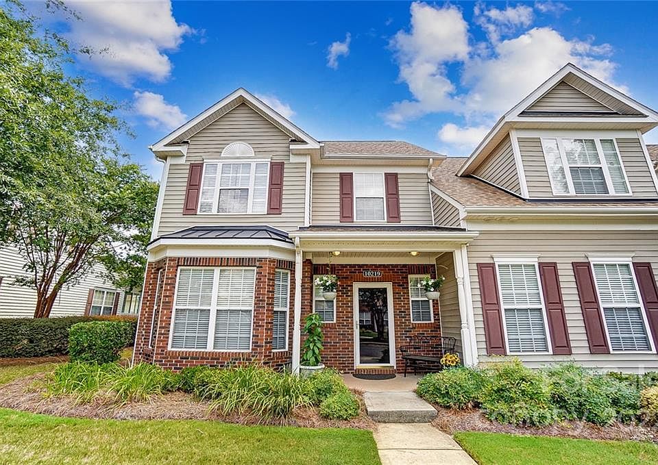 1st image of 10219 Jacobs Creek Dr