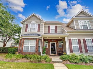 10219 Jacobs Creek Dr, Charlotte, NC 28270