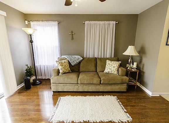 5th image of 2480 Lampong Dr APT 100C