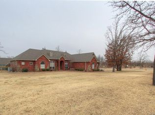 2725 Bokovoy Ln, Sand Springs, OK 74063