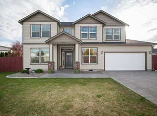 10410 Maple Dr, Pasco, WA 99301