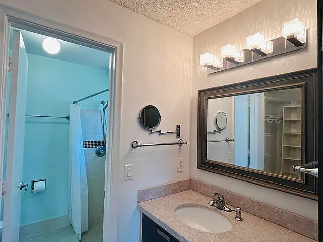 3054 S Oakland Forest Dr #2206 — Photo 7