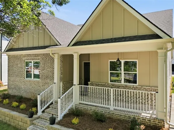 2107 E Haven Dr, Covington, GA 30014