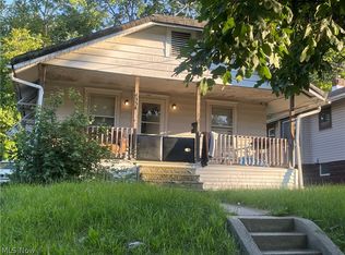 1354 Arnold Ave, Akron, OH 44305