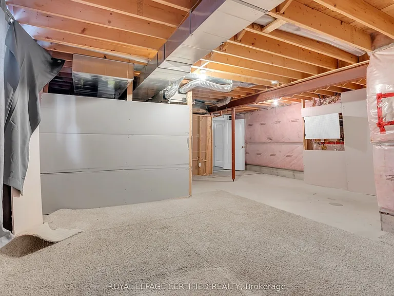 6 Cachet Ct — Photo 46