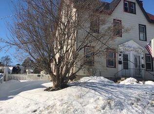 211 N Main St, Nazareth, PA 18064