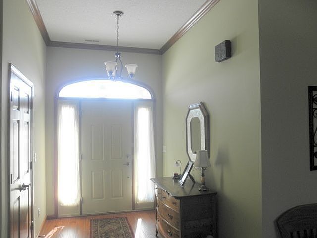 2nd image of 317 Goldenrod Ct
