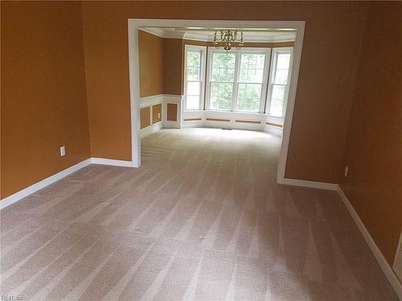 2nd image of 212 Halles Run
