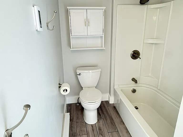 43 Winthrop St #2 — Photo 9